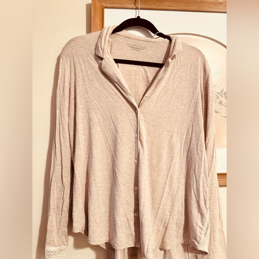 GUC-Size L-Victoria's Secret-PJ set-Vintage.